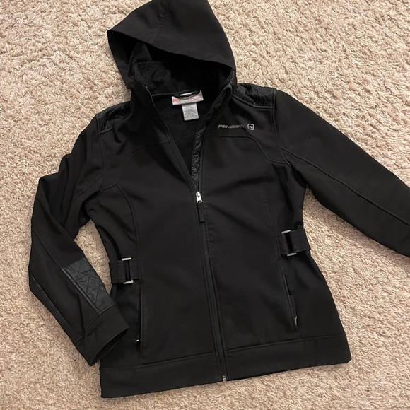 Soft shell jacket - Picture 1 of 7